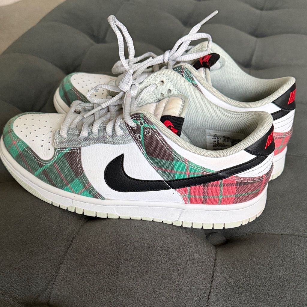 Nike Dunk Low Red And Green Tartan